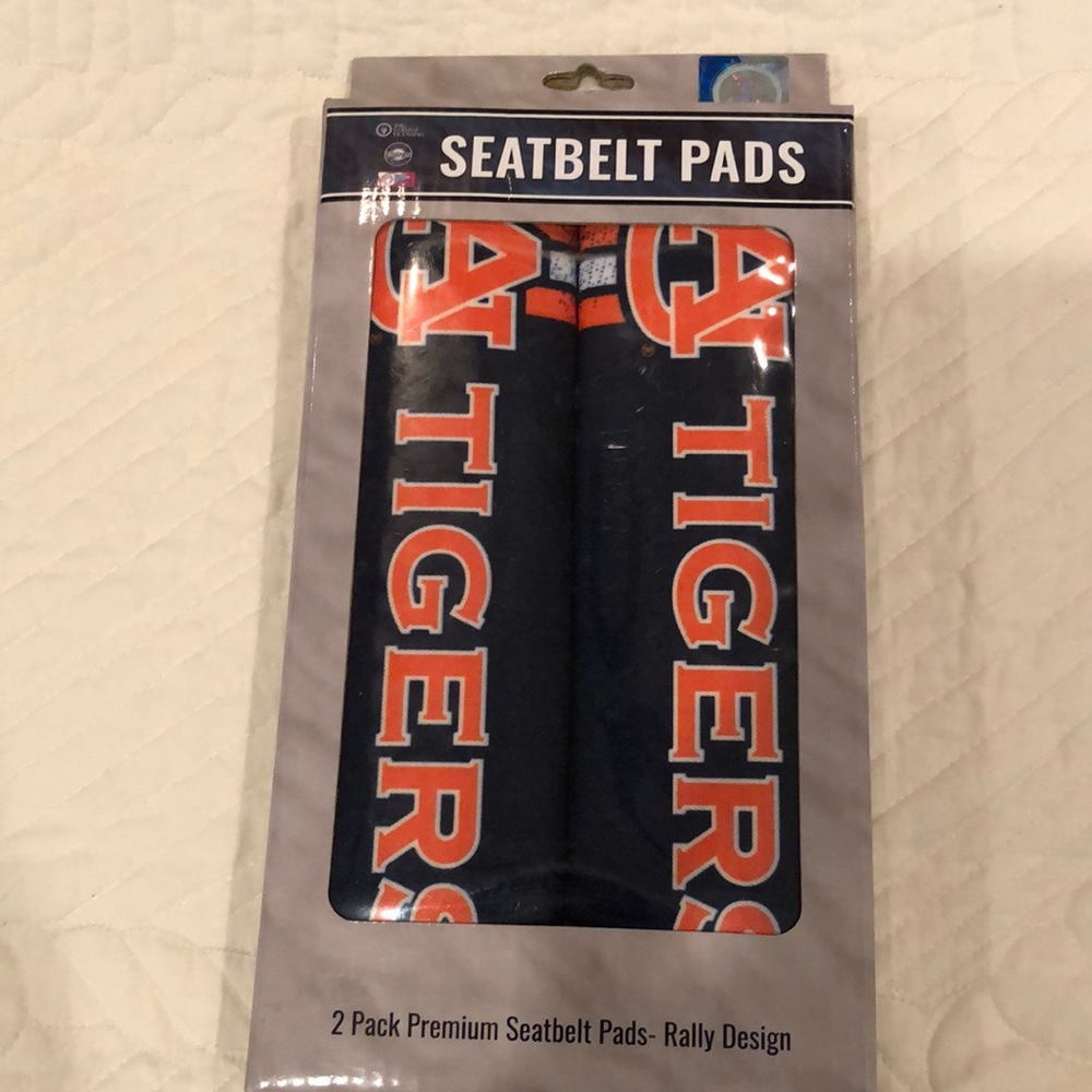 Seatbelt pads